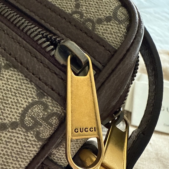 Gucci Ophidia Small Shoulder Bag - Picture 2 of 9